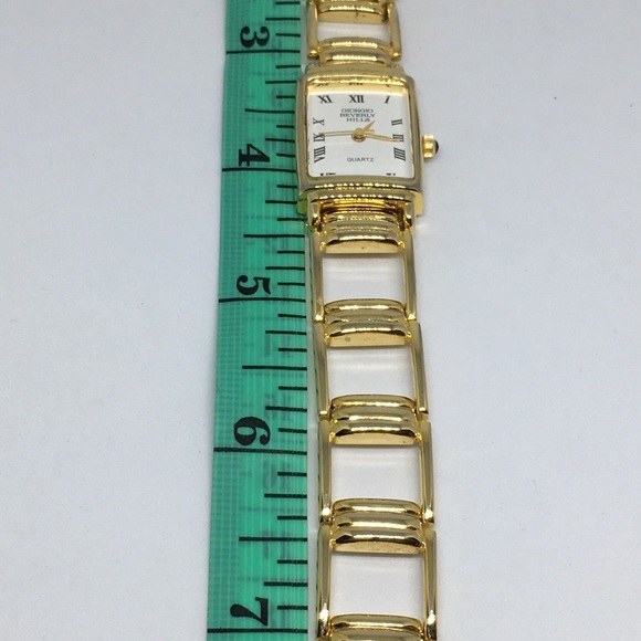 NEW Women’s Giorgio Beverly Hills Watch-Gold Tone - Picture 5 of 6